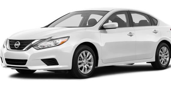 NISSAN ALTIMA 2018 1N4AL3AP3JC142650 image