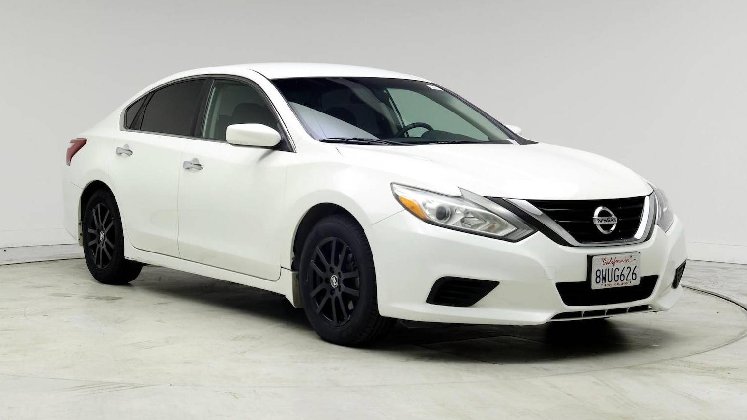 NISSAN ALTIMA 2018 1N4AL3APXJC192381 image