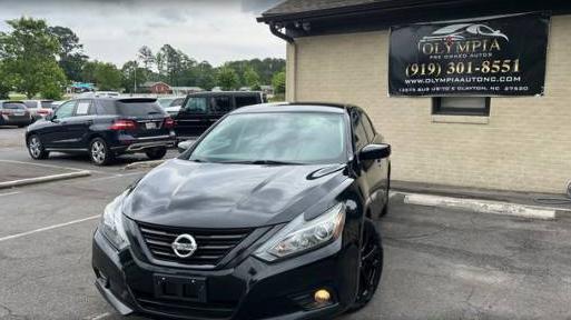 NISSAN ALTIMA 2018 1N4AL3AP3JC261136 image