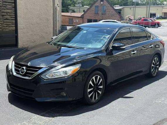 NISSAN ALTIMA 2018 1N4AL3AP5JC168134 image