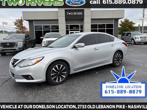 NISSAN ALTIMA 2018 1N4AL3AP3JC194540 image