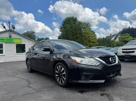 NISSAN ALTIMA 2018 1N4AL3AP8JC149335 image