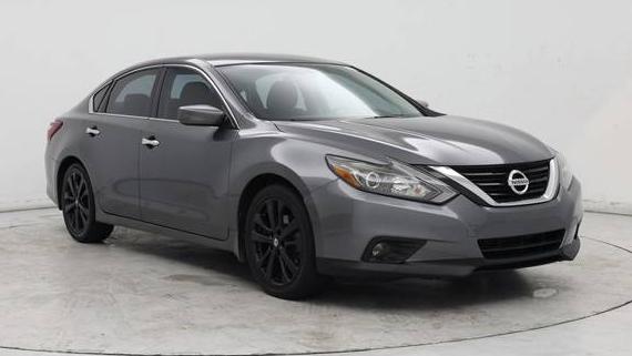 NISSAN ALTIMA 2018 1N4AL3AP1JC131906 image