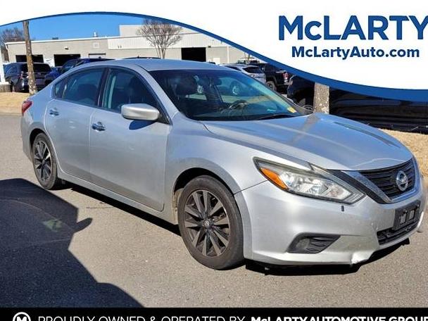 NISSAN ALTIMA 2018 1N4AL3AP5JC177528 image