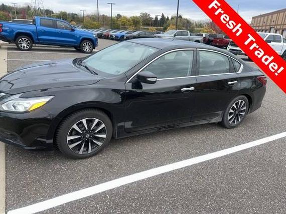 NISSAN ALTIMA 2018 1N4AL3AP9JC162546 image