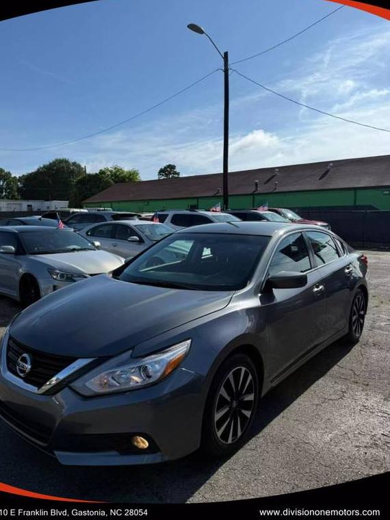 NISSAN ALTIMA 2018 1N4AL3AP2JC272273 image