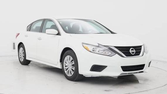 NISSAN ALTIMA 2018 1N4AL3AP3JC215029 image