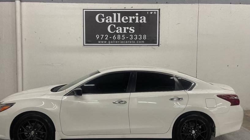 NISSAN ALTIMA 2018 1N4AL3AP0JC103904 image