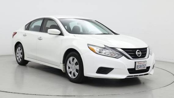 NISSAN ALTIMA 2018 1N4AL3AP0JC266147 image