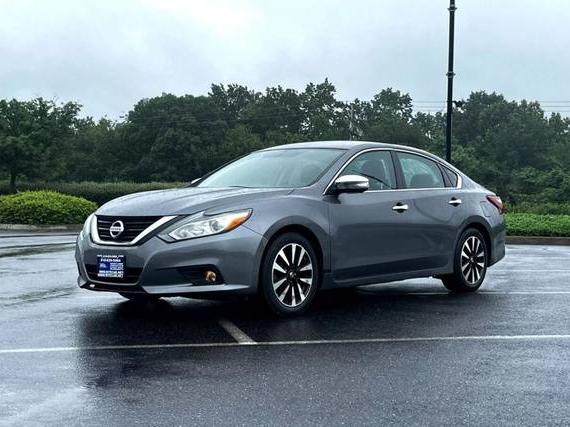 NISSAN ALTIMA 2018 1N4AL3APXJC154357 image