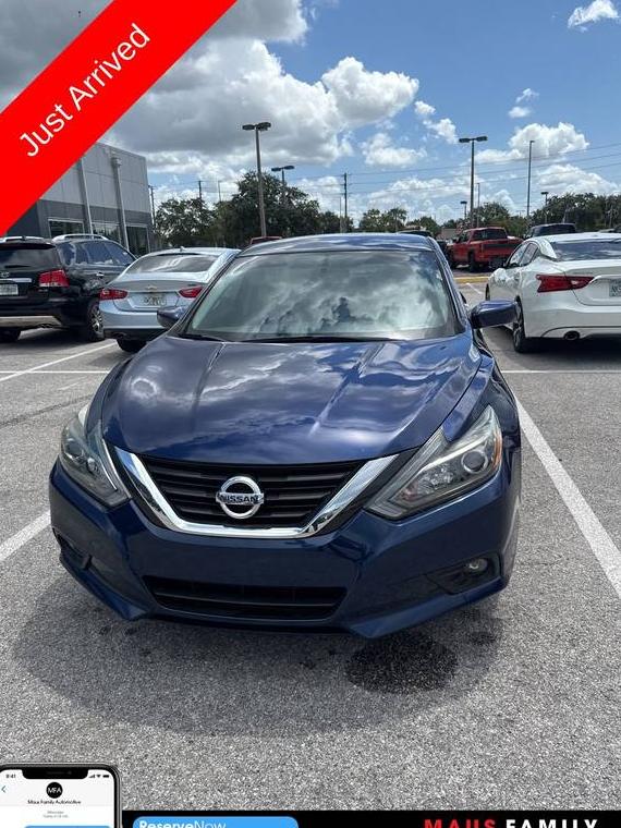 NISSAN ALTIMA 2018 1N4AL3AP2JC106061 image