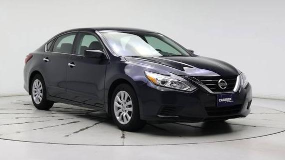 NISSAN ALTIMA 2018 1N4AL3AP3JC261587 image
