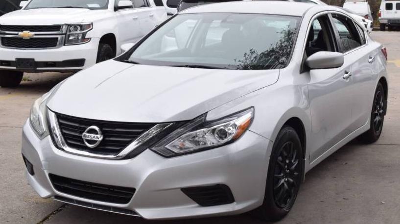 NISSAN ALTIMA 2018 1N4AL3AP4JC477478 image