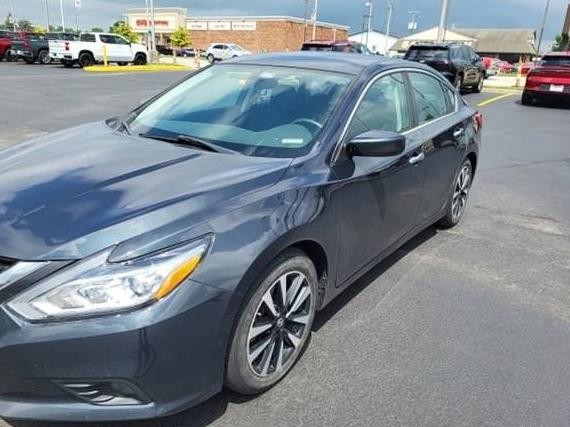 NISSAN ALTIMA 2018 1N4AL3AP4JC166844 image