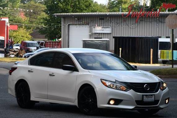 NISSAN ALTIMA 2018 1N4AL3AP0JC205381 image