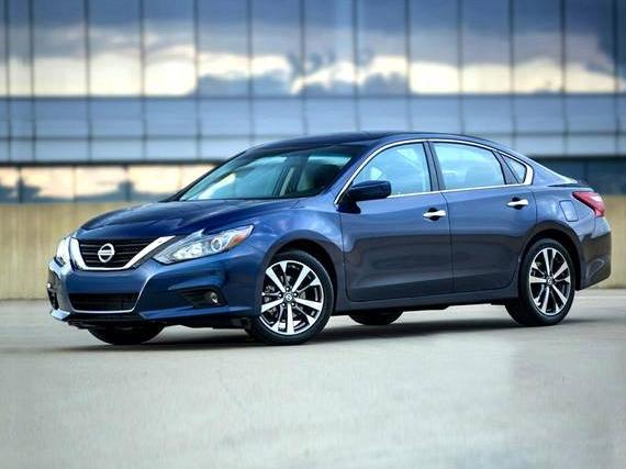 NISSAN ALTIMA 2018 1N4AL3AP5JC124635 image