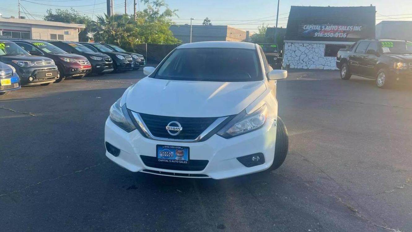 NISSAN ALTIMA 2018 1N4AL3AP0JC192275 image