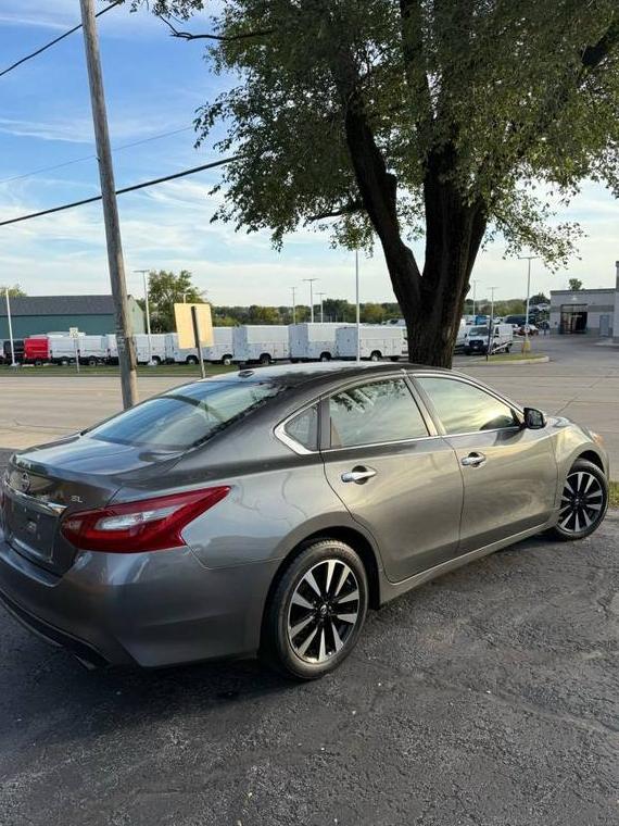 NISSAN ALTIMA 2018 1N4AL3AP1JC128018 image