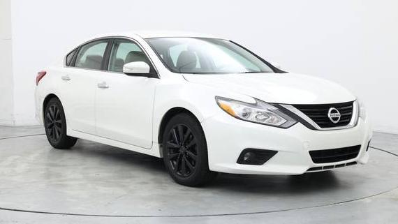 NISSAN ALTIMA 2018 1N4AL3AP5JC120732 image