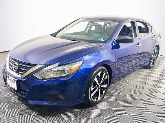 NISSAN ALTIMA 2018 1N4AL3AP2JC119909 image