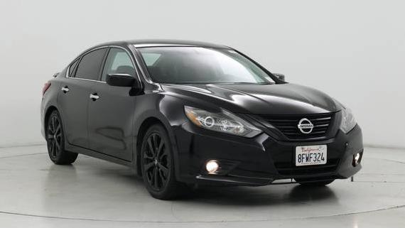 NISSAN ALTIMA 2018 1N4AL3AP6JC240667 image