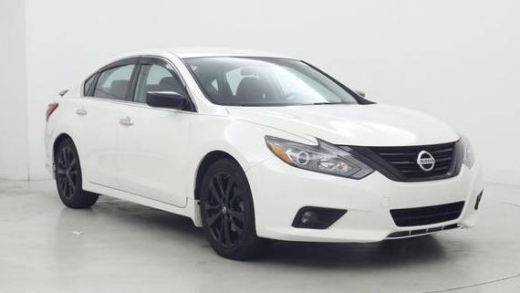 NISSAN ALTIMA 2018 1N4AL3AP3JC219114 image