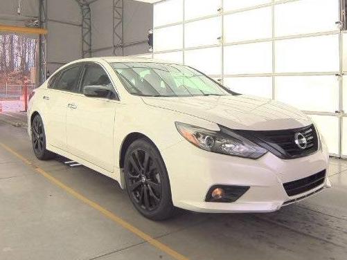 NISSAN ALTIMA 2018 1N4AL3AP4JC287051 image