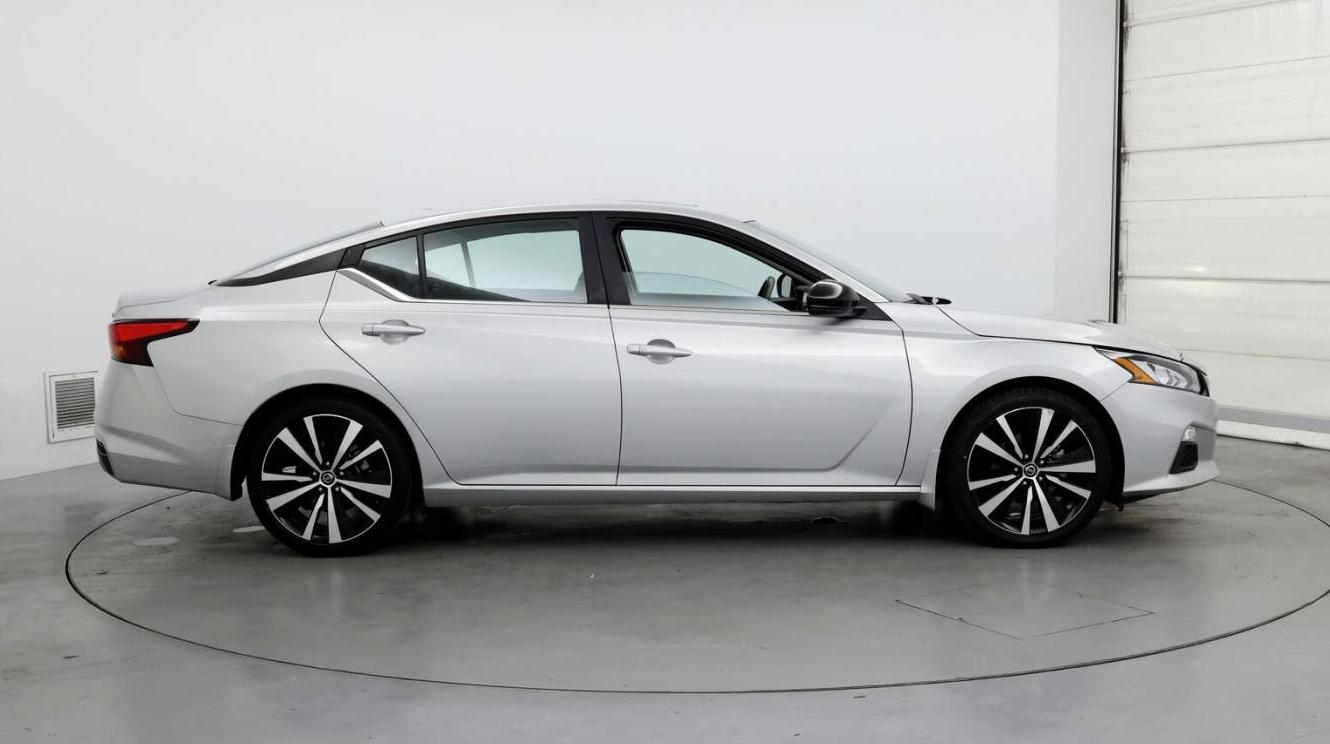 NISSAN ALTIMA 2021 1N4BL4CV5MN397590 image