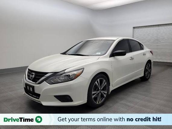 NISSAN ALTIMA 2017 1N4AL3AP8HN326786 image