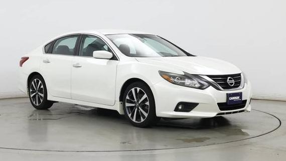 NISSAN ALTIMA 2017 1N4AL3AP2HC130466 image