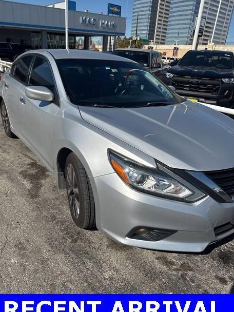 NISSAN ALTIMA 2017 1N4AL3AP7HC494379 image