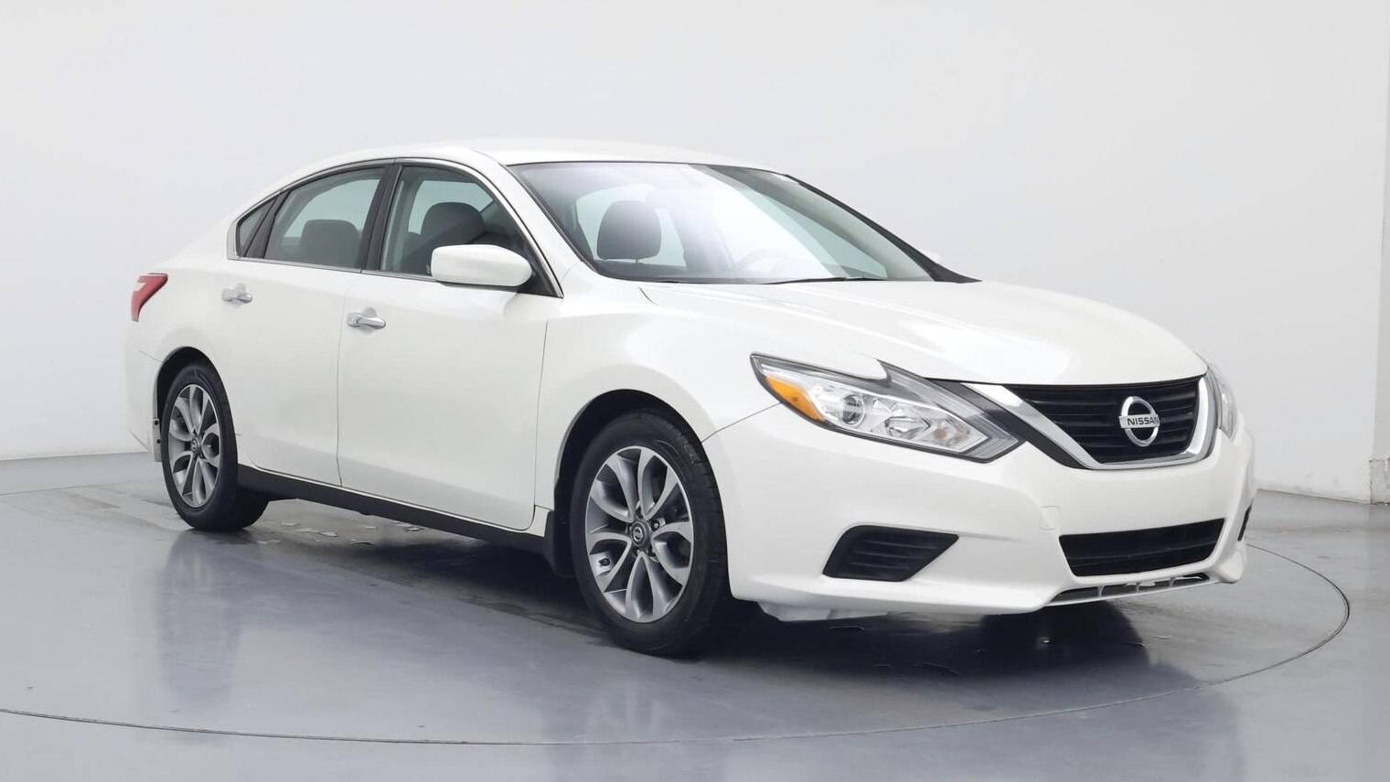 NISSAN ALTIMA 2017 1N4AL3AP6HN339441 image