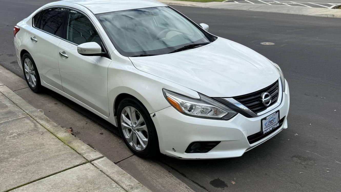 NISSAN ALTIMA 2017 1N4AL3AP2HC189050 image