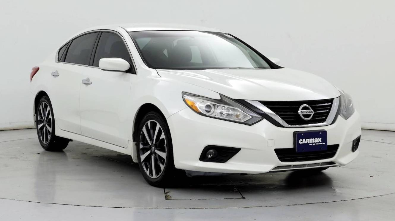 NISSAN ALTIMA 2017 1N4AL3AP7HN308375 image