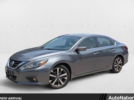 NISSAN ALTIMA 2017 1N4AL3AP6HC162062 image