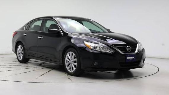 NISSAN ALTIMA 2017 1N4AL3AP4HC195402 image