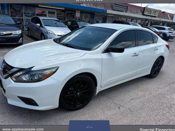 NISSAN ALTIMA 2017 1N4AL3AP9HC217877 image