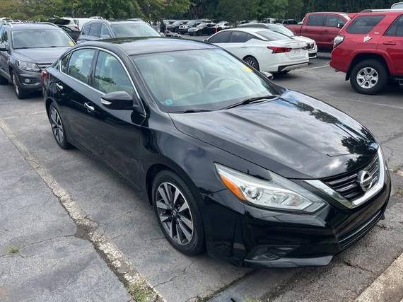NISSAN ALTIMA 2017 1N4AL3AP9HC159088 image