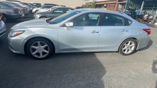 NISSAN ALTIMA 2017 1N4AL3AP3HC289352 image