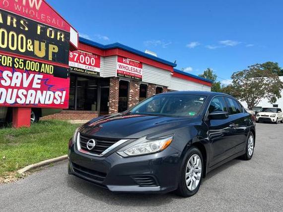 NISSAN ALTIMA 2017 1N4AL3AP4HN328177 image