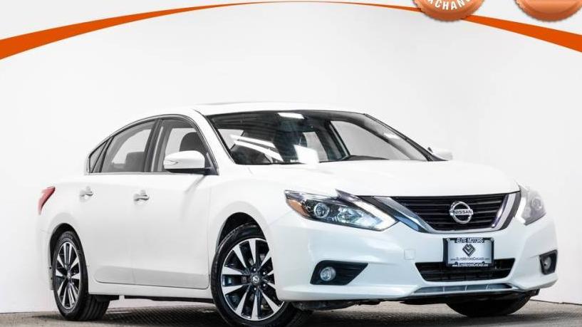 NISSAN ALTIMA 2017 1N4AL3AP1HN313474 image