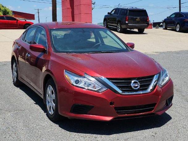 NISSAN ALTIMA 2017 1N4AL3AP3HC274639 image