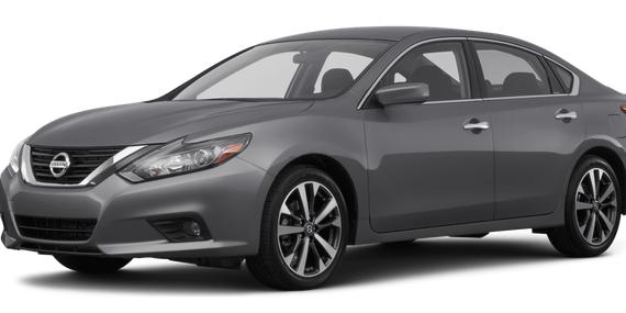 NISSAN ALTIMA 2017 1N4AL3AP7HC493717 image