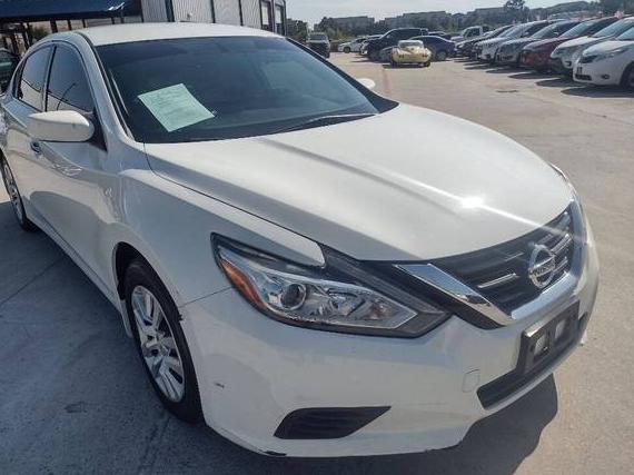 NISSAN ALTIMA 2017 1N4AL3AP1HC486472 image