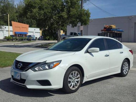 NISSAN ALTIMA 2017 1N4AL3AP9HC246652 image