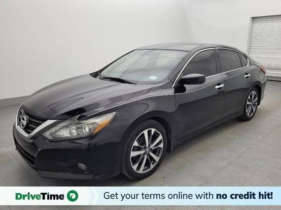 NISSAN ALTIMA 2017 1N4AL3APXHC136614 image