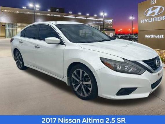 NISSAN ALTIMA 2017 1N4AL3AP7HC267483 image