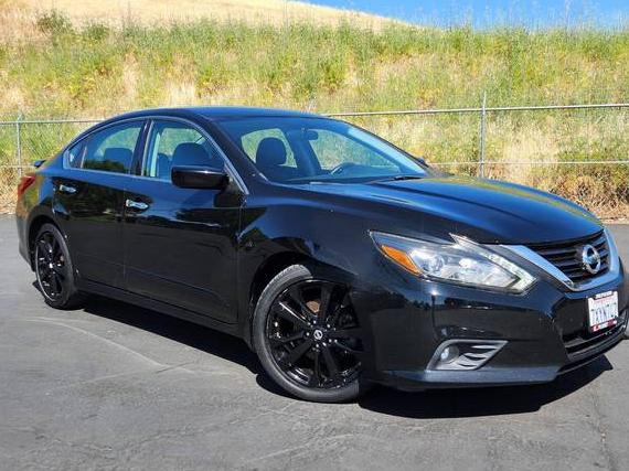 NISSAN ALTIMA 2017 1N4AL3APXHC221355 image