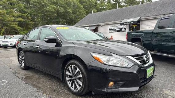 NISSAN ALTIMA 2017 1N4AL3AP4HC481489 image