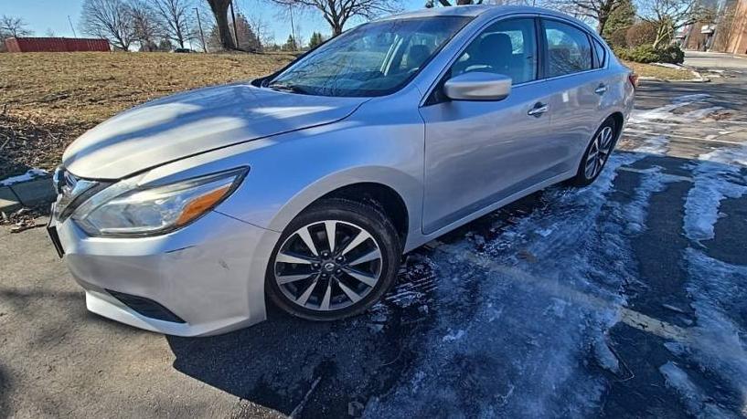 NISSAN ALTIMA 2017 1N4AL3AP2HC211774 image